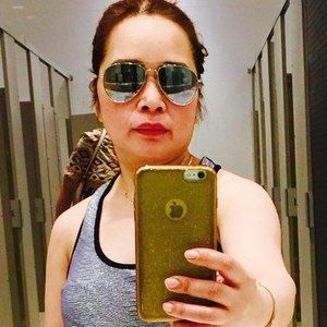 Meet your Posher, Genara